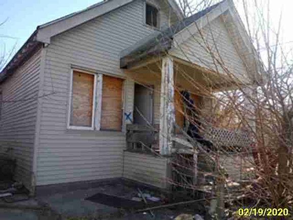 9328 Quincy