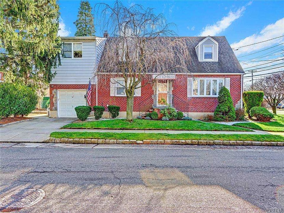 1st image of 2 Baxter Ave