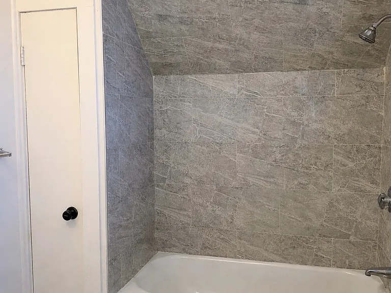 75 Haviland Ave #3 — Photo 9
