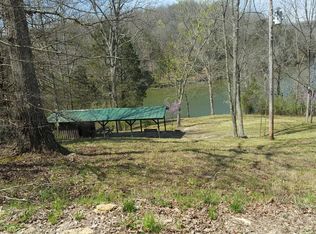 1208 Lake View Dr, Lawrenceburg, KY 40342