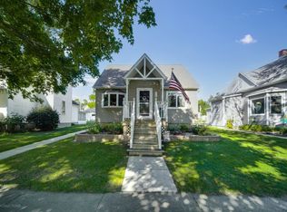 526 Elliott St, Beecher, IL 60401