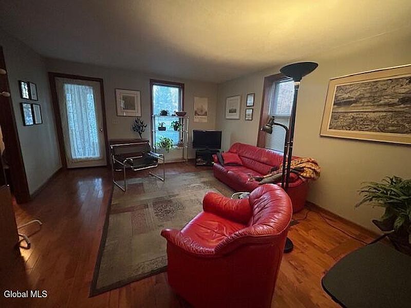5th image of 13 111th Street
