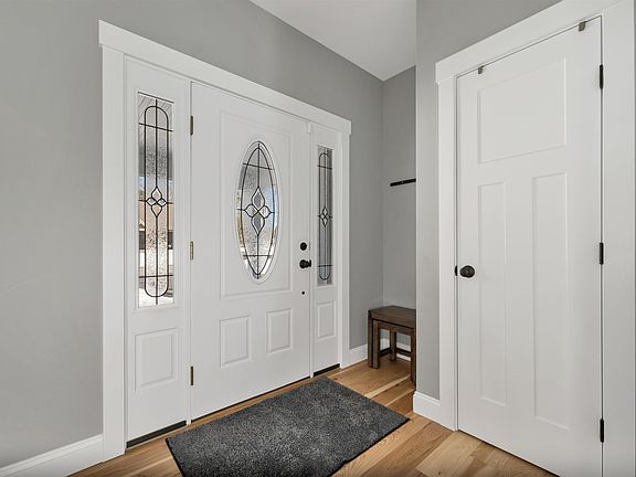 5th image of 46 Bailey Drive