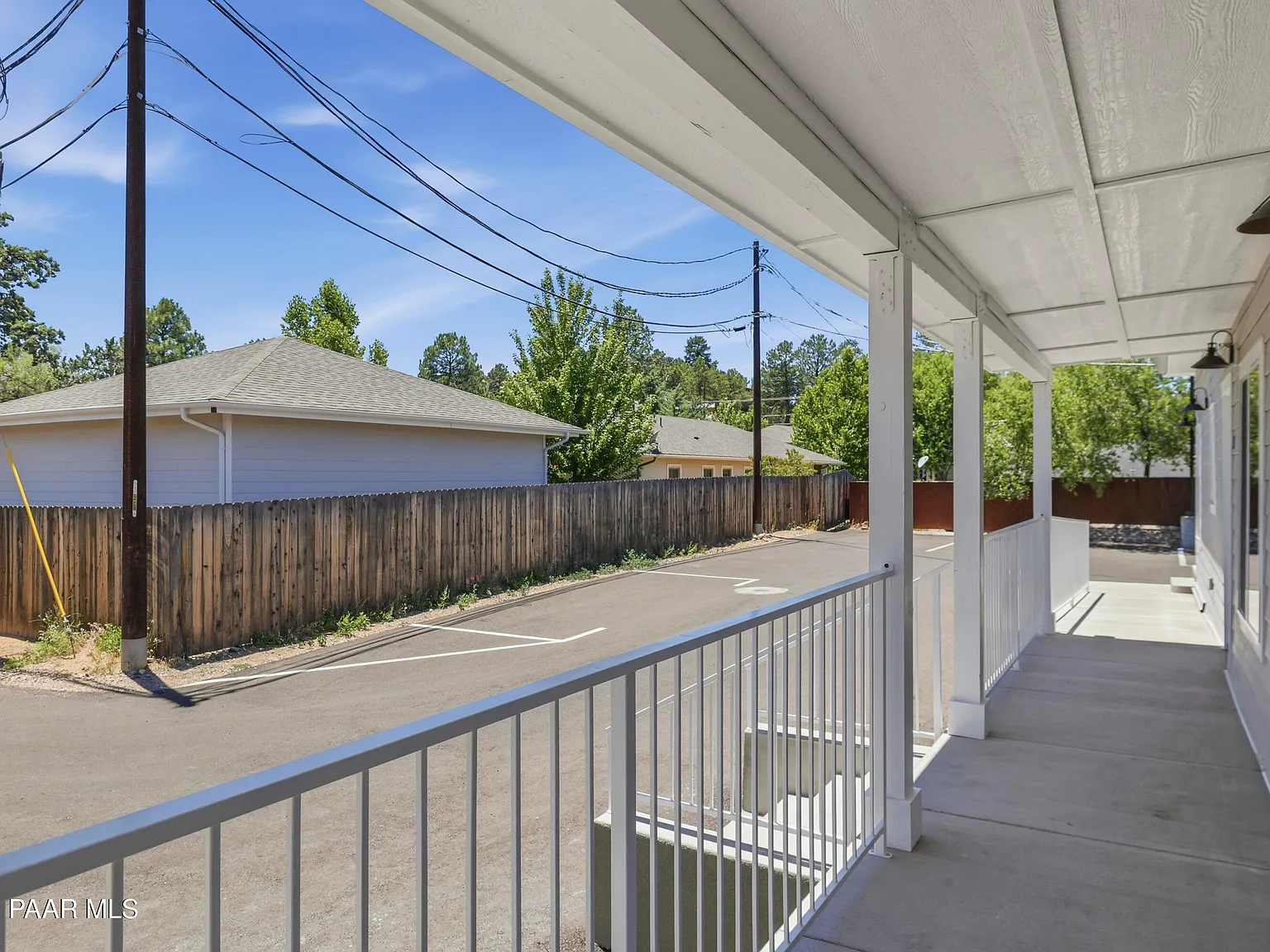 1 bed, 690 sqft, $1,750 — Photo 2