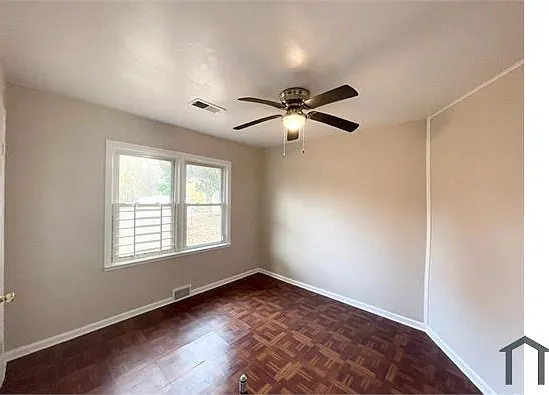 1838 Woodburn Dr — Photo 6
