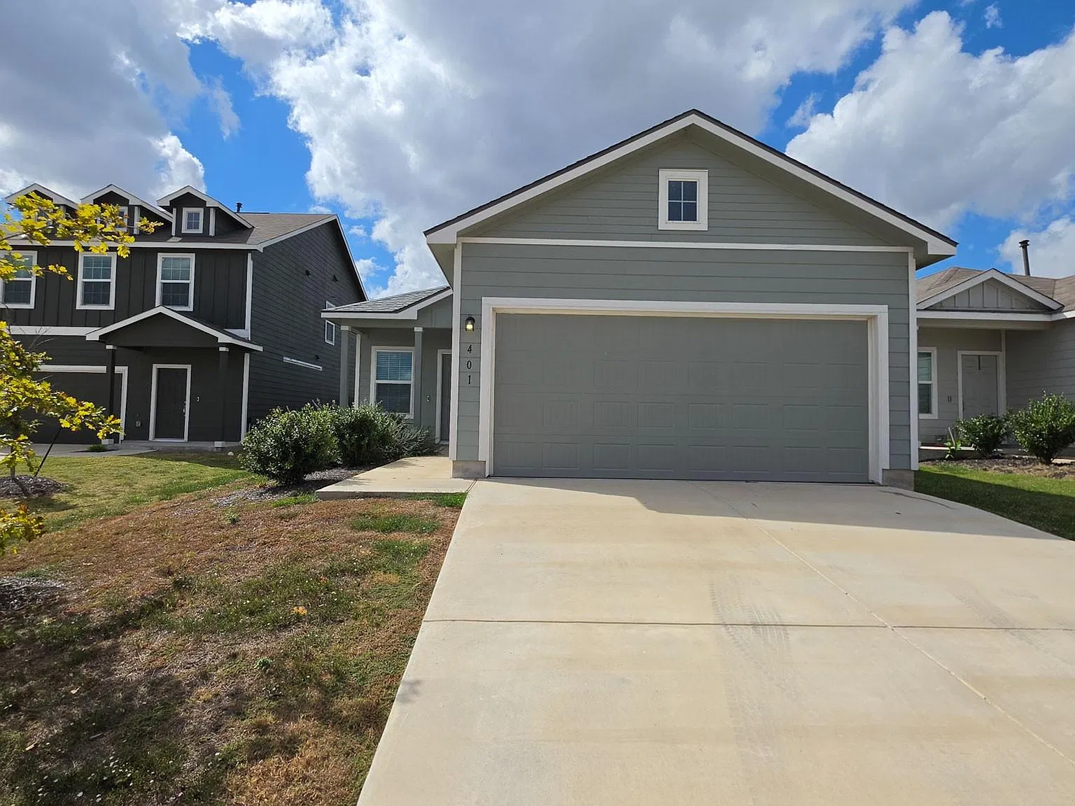 3 bed, 2.0 bath, 1450 sqft, $1,650 — Photo 2