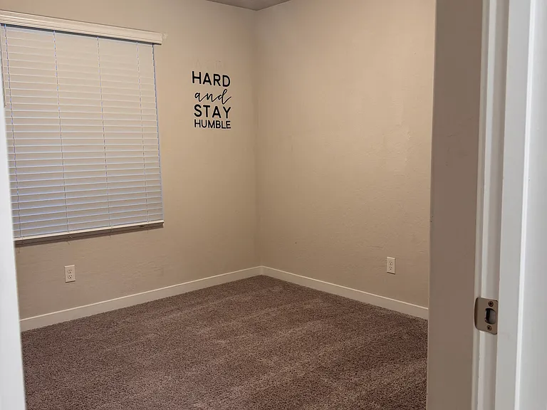 4049 N Contessa Ave — Photo 8