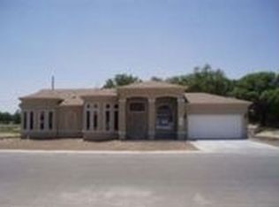 1016 Los Moros Dr, El Paso, TX 79932