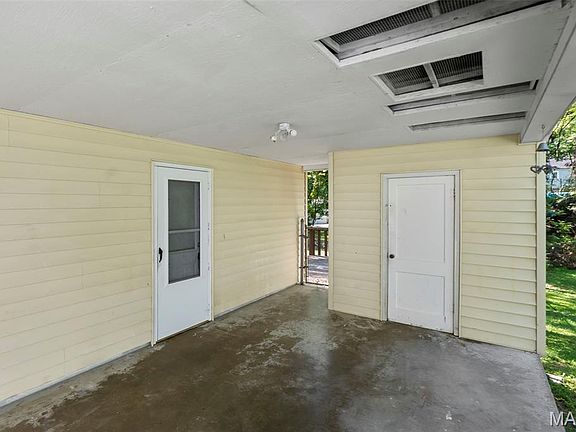 5th image of 1409 Ripley St