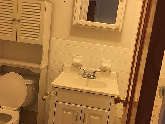 2nd image of 4109 31st Ave APT 3