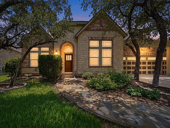 2nd image of 1207 Quiet Creek Dr