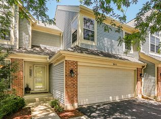 84 Ione Dr UNIT C, South Elgin, IL 60177