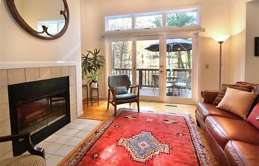 3rd image of 23 Knollwood Ct