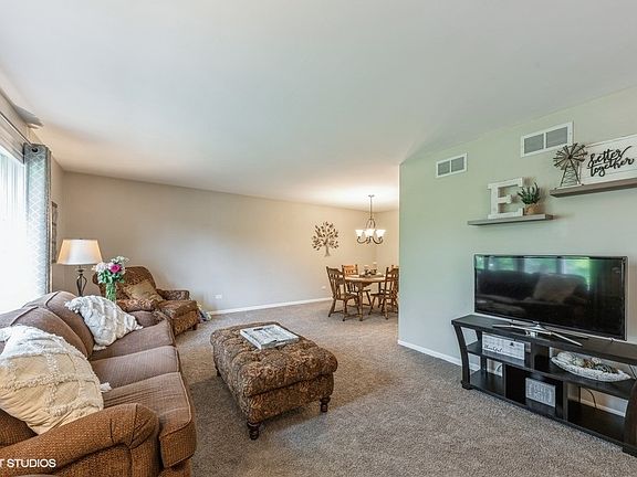 2nd image of 7226 W 154th Pl #14