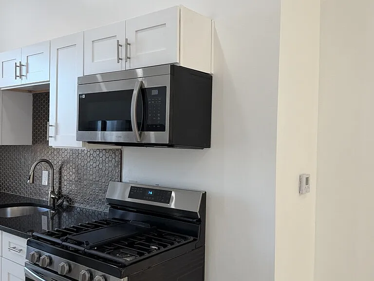 4417 Ashland Ave #B — Photo 7
