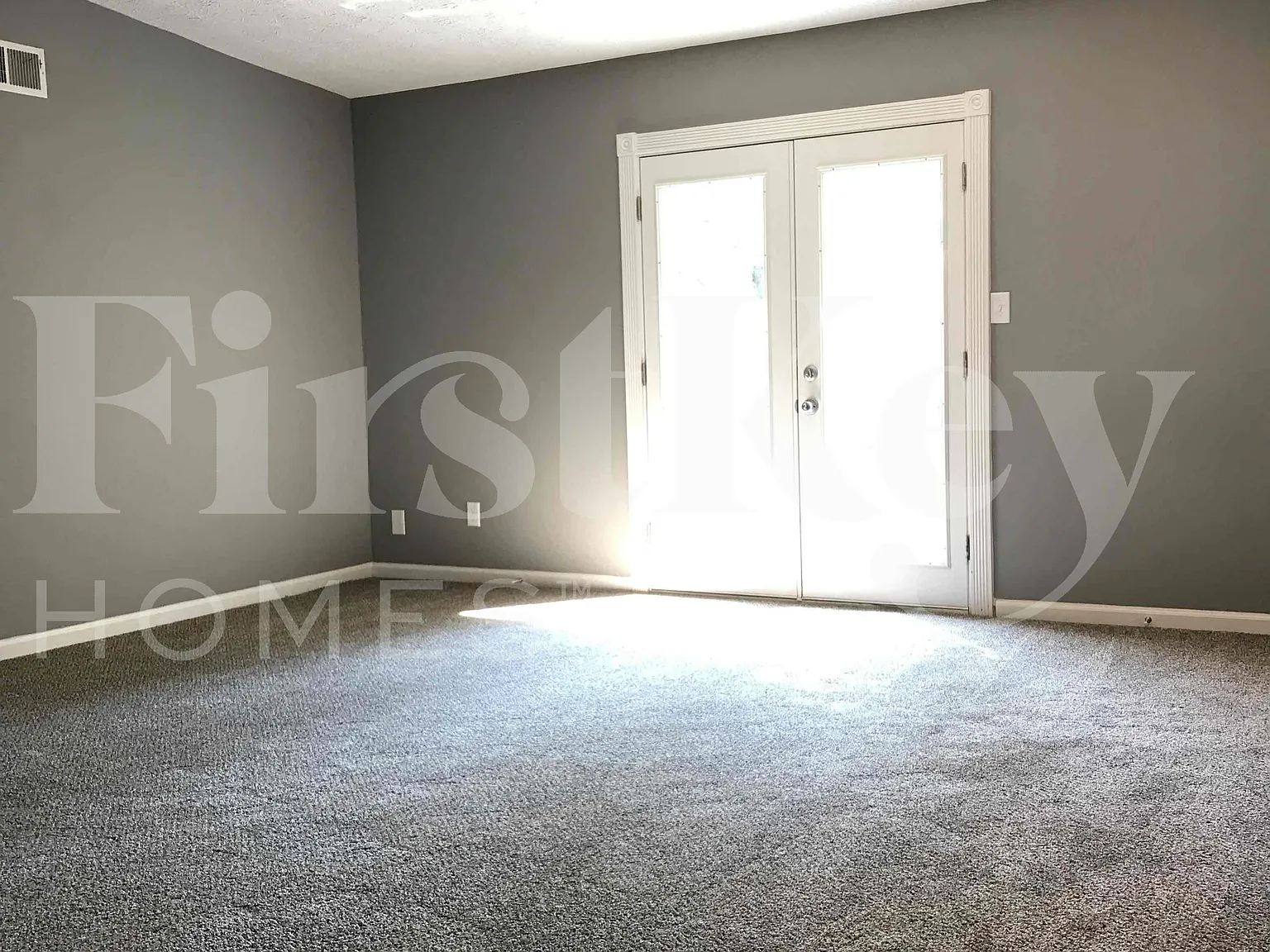 3 bed, 1.5 bath, 1635 sqft, $2,255 — Photo 4