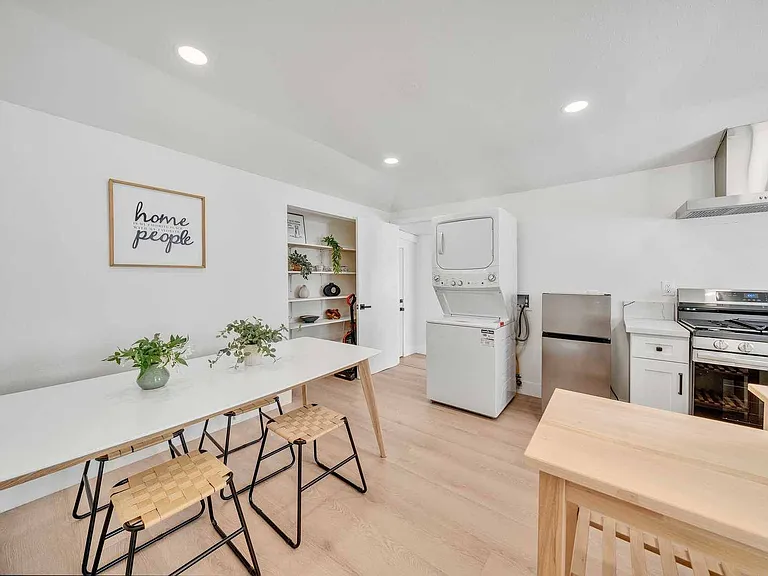 920 W Balboa Blvd #920 — Photo 26