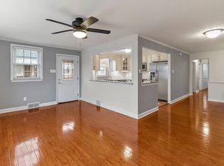802 Loney St, Philadelphia, PA 19111