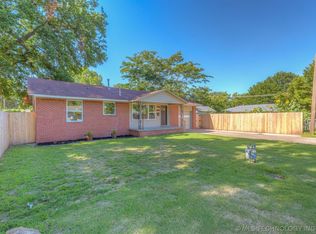 1416 E 53rd Pl, Tulsa, OK 74105
