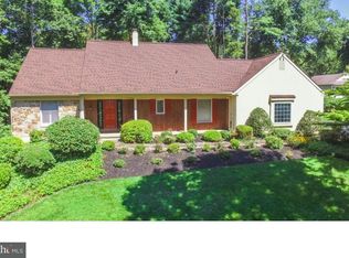 739 Monument Rd, Malvern, PA 19355