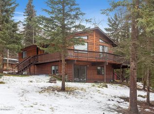 10127 Eagle River Ln, Eagle River, AK 99577