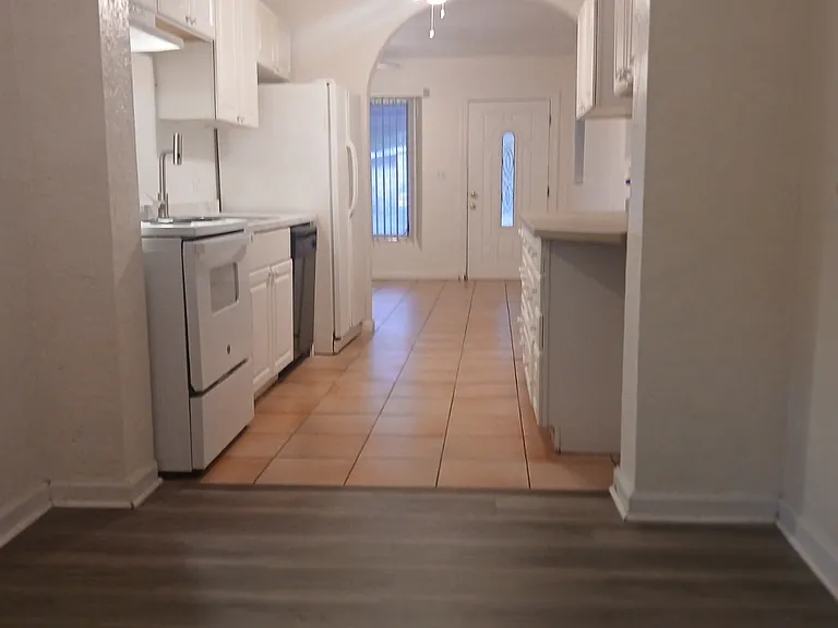 5410 70th Way N — Photo 14