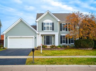 1629 Silver Springs Ct, Aurora, IL 60504