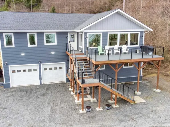 6903 Lidgerwood Ln, Ketchikan, AK 99901