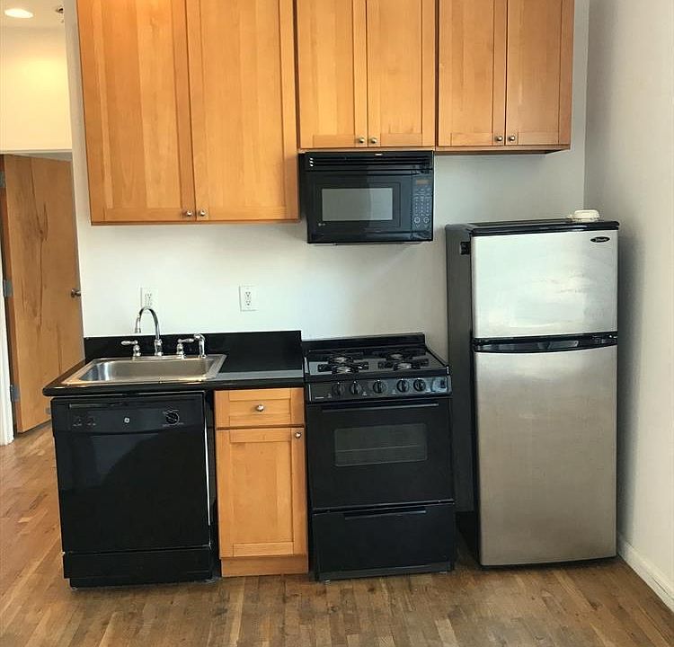 1st image of 297 W 112th St APT 3B