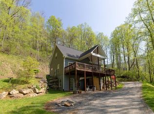 228 Kilowatt Ln, Sylva, NC 28779