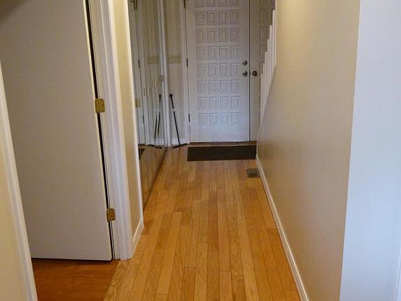 2nd image of 114 Delbridge Ln