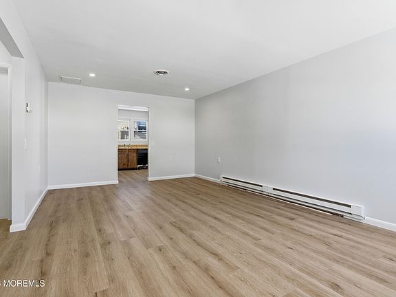 3rd image of 91 Westport Drive #71