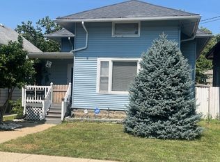 420 Weston Ave, Aurora, IL 60505