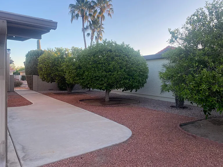10413 E Twilight Dr — Photo 6