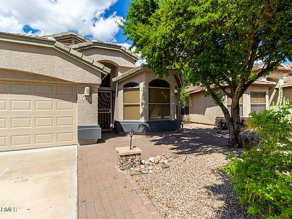 5th image of 3622 E Monona Dr