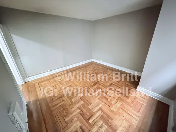 259 Grant Avenue image 14 of 21