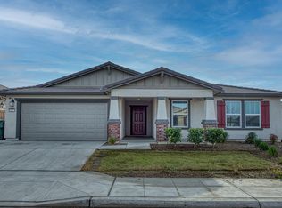 6837 E Dwight Way, Fresno, CA 93727