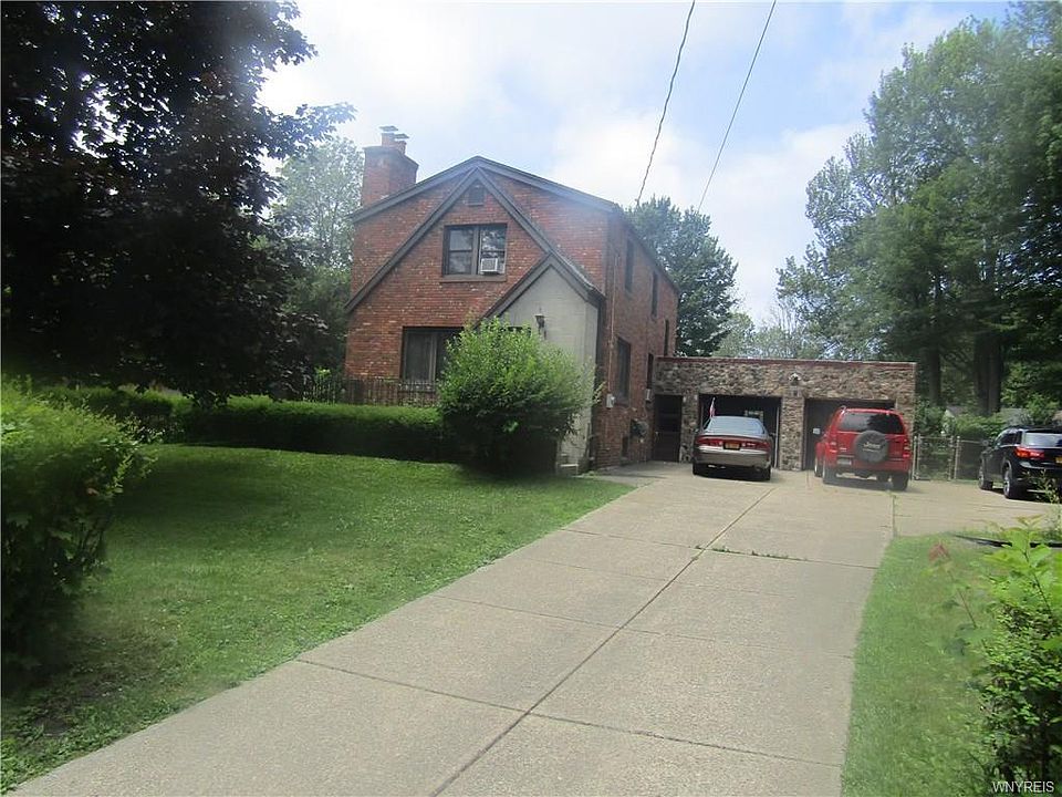 2nd image of 6898 Schuyler Dr