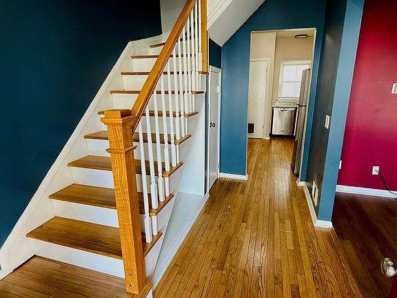 3rd image of 461 Averill Ave