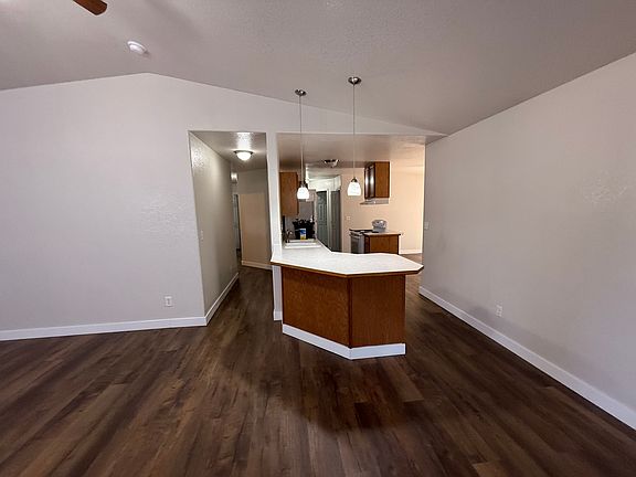 entry with breakfast bar