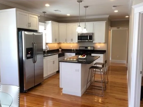 40 Newburg St #1, Boston, MA 02131