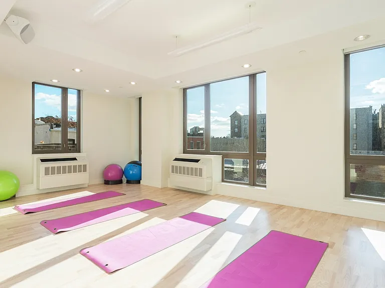 626 Flatbush Ave #6N — Photo 7