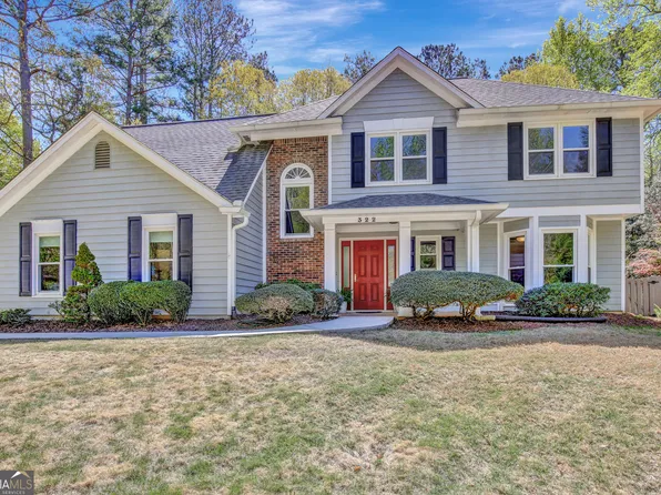 322 Legacy Ln, Peachtree City, GA 30269