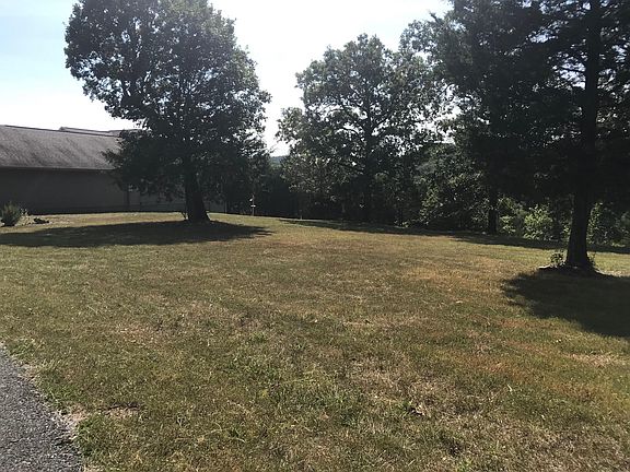 3rd image of 108 White Oak