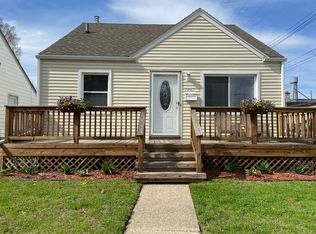 1845 E Goulson Ave, Hazel Park, MI 48030