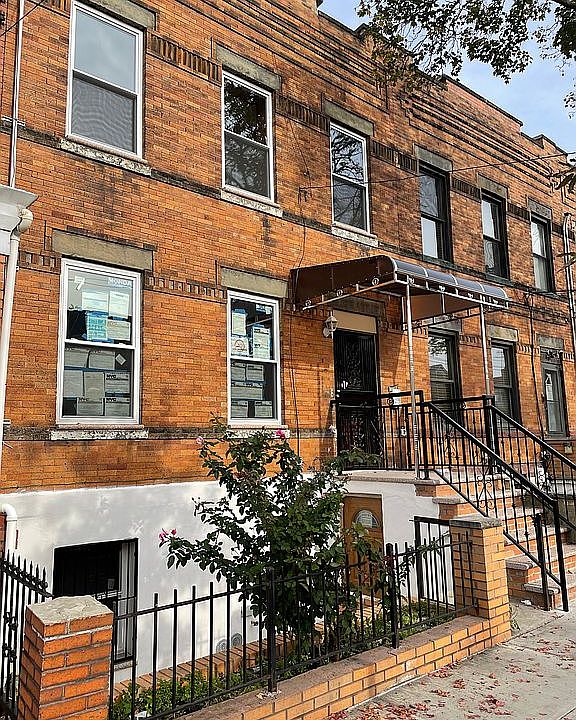 1st image of 5413 82nd St