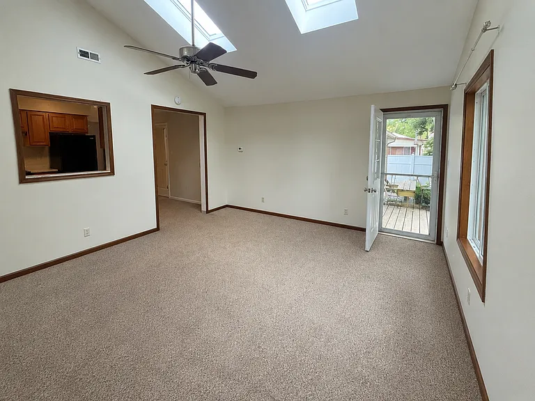 4620 Christian Dr — Photo 8