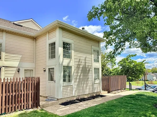 307 Kimberwick Ct, Telford, PA 18969