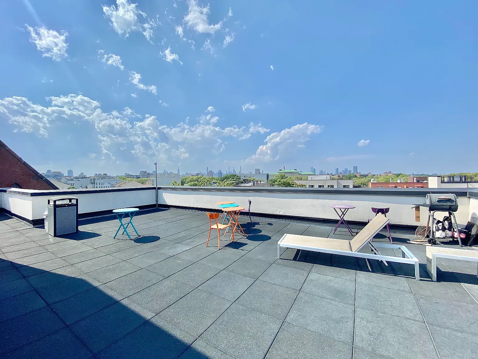 283 Powers Street — Photo 1