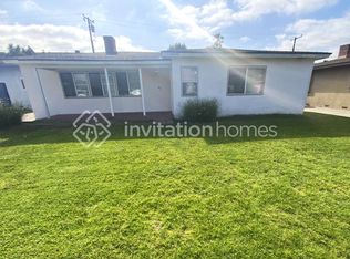 12228 Waldorf Dr, Lynwood, CA 90262
